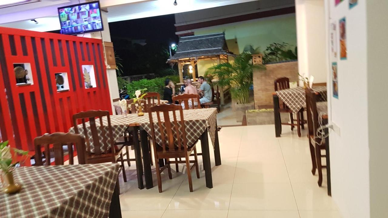 Green Harbor Hotel & Service Apartment Patong Bagian luar foto